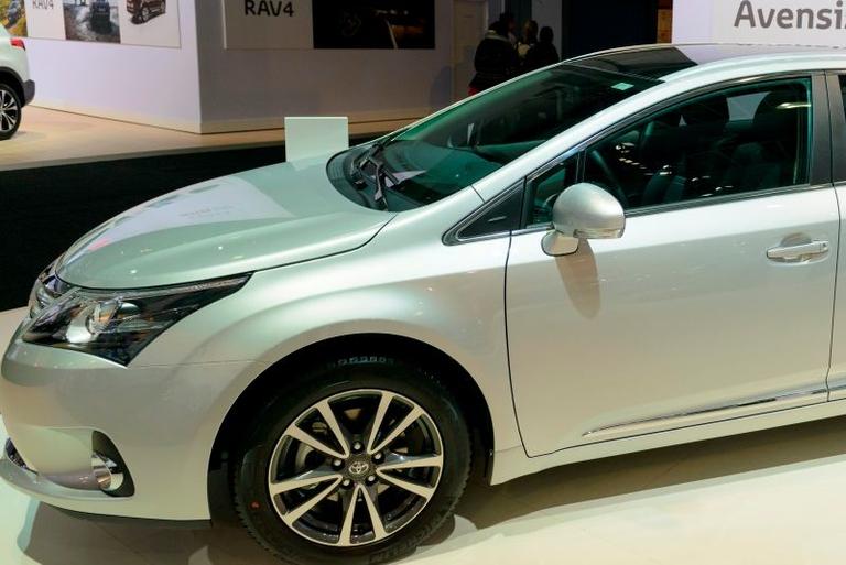 Toyota Kombi Gebrauchtwagen online kaufen