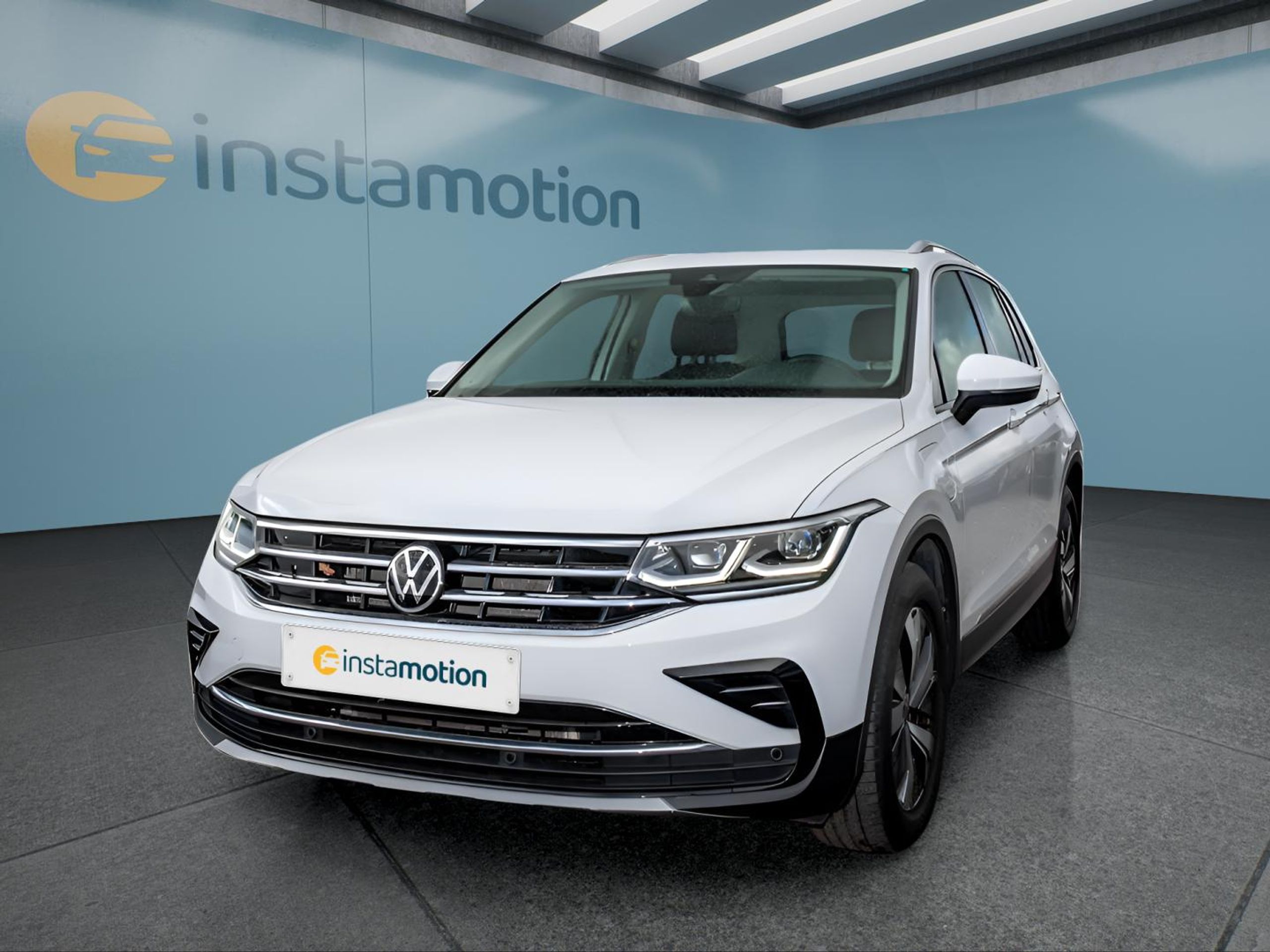 VW Tiguan Hybrid vorne