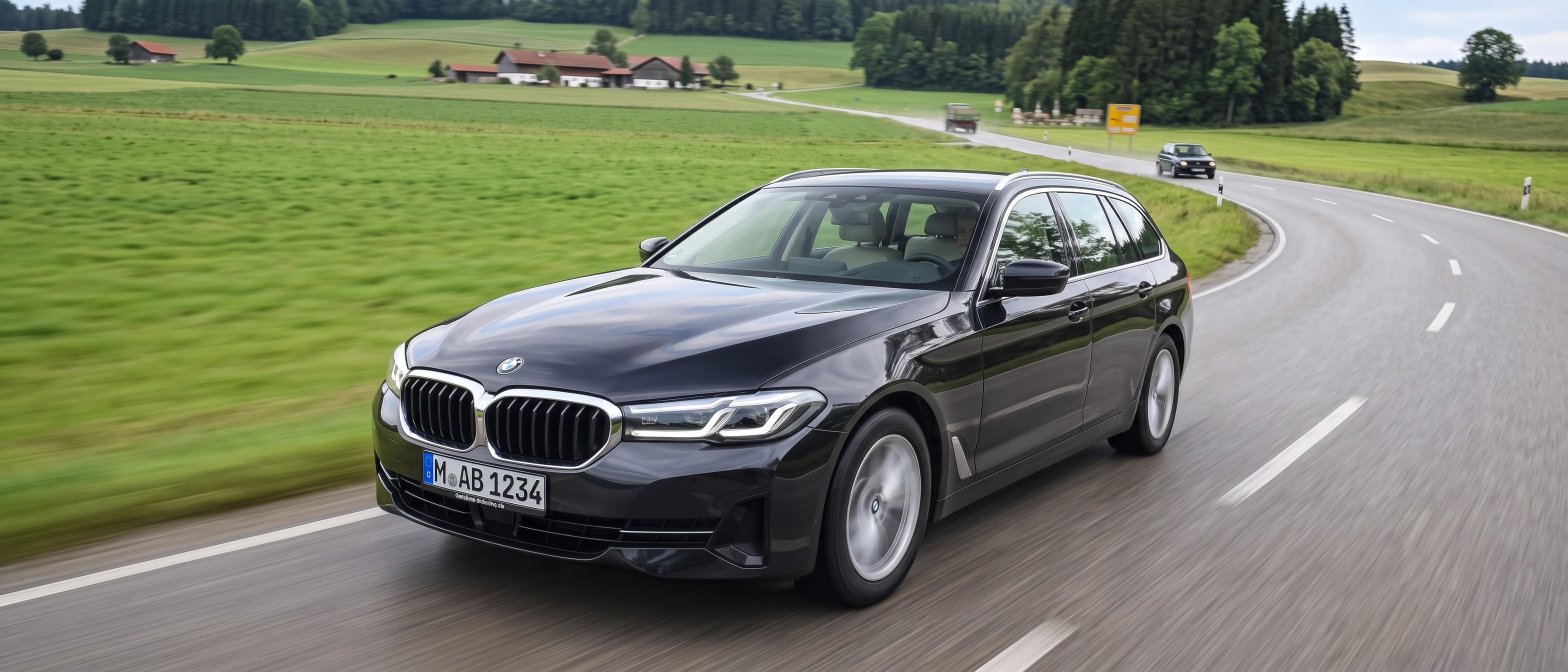 BMW 5er in Fahrt